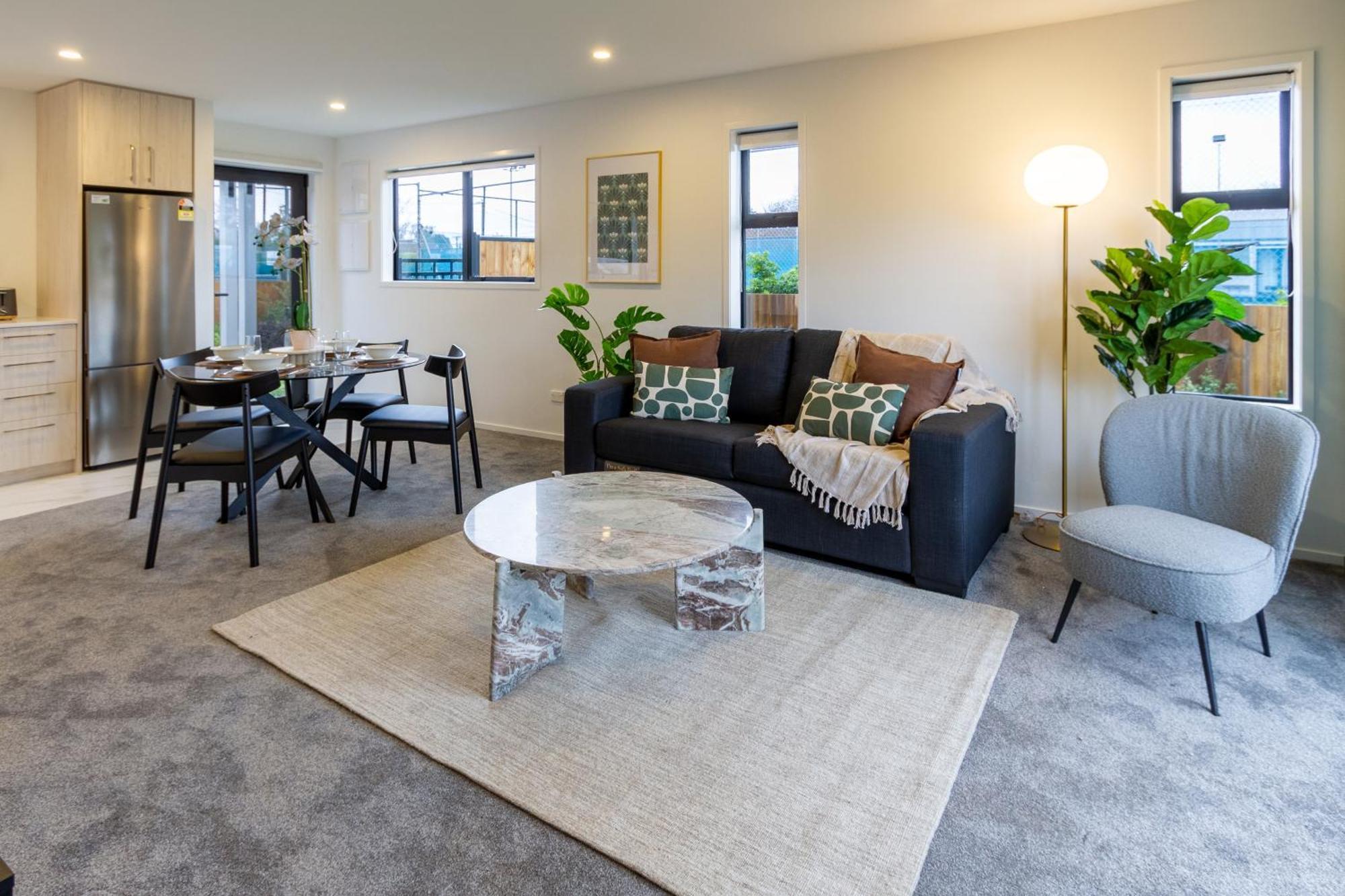 Serene Living 2 Bed With Carpark Christchurch Zewnętrze zdjęcie